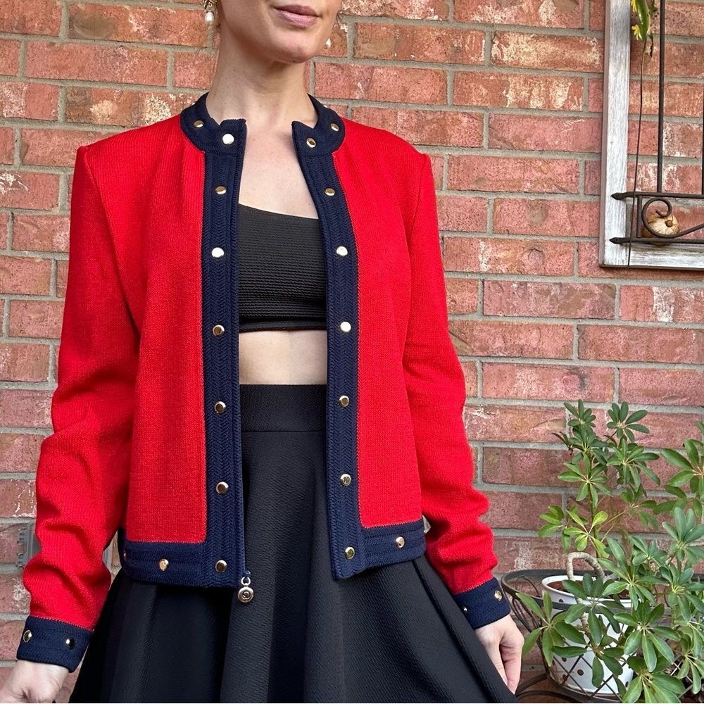 St. John Red Navy Zip Sweater Jacket Sz 2 Santana Knit Studded Preppy Office